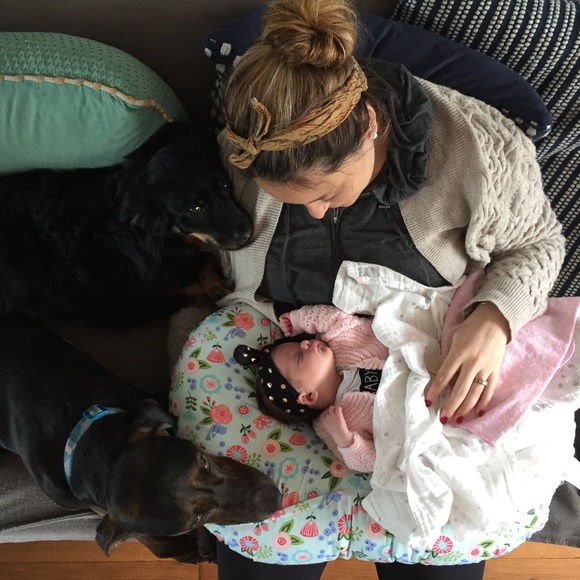 Meet Your Posher, Tara! - Picture 3 of 3